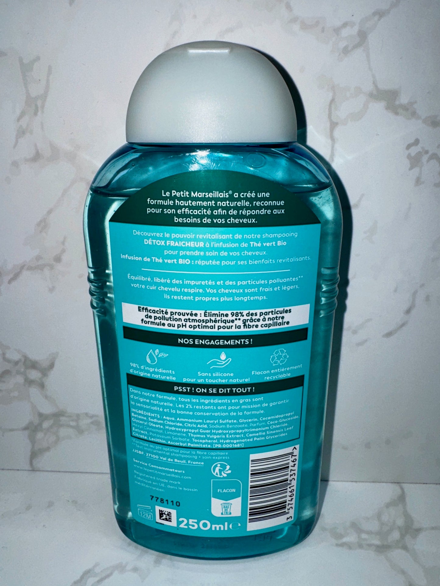 Le Petit Marseillais - Shampooing Détox Fraicheur à l’Infusion de Thé Vert / Detox-Shampoo grüner Tee 250ml