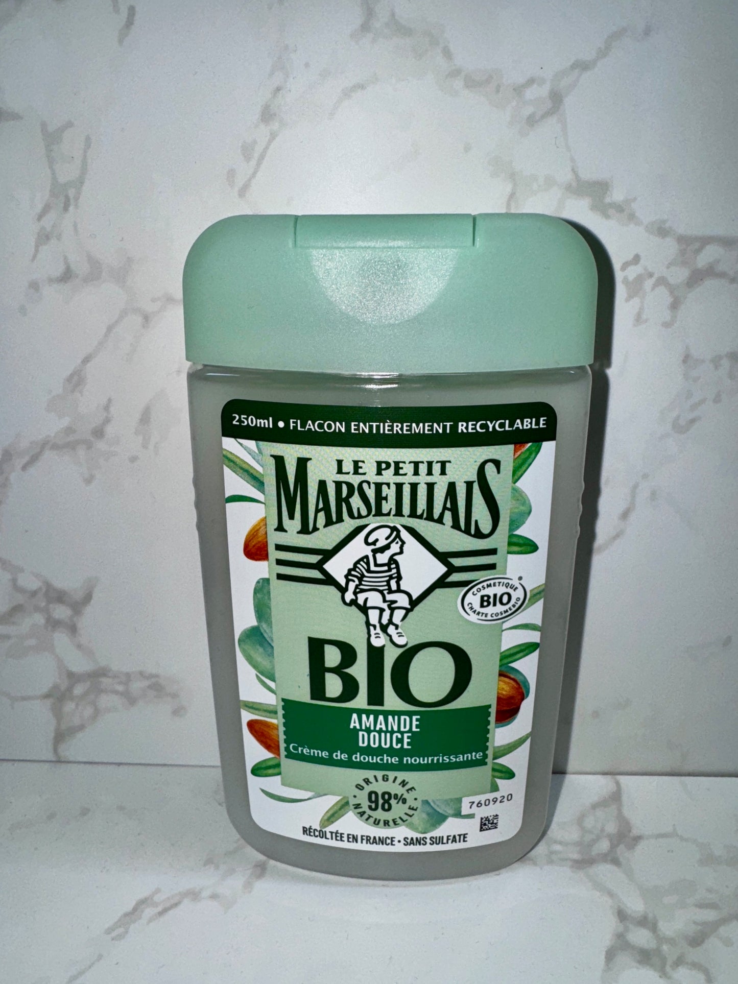 Le Petit Marseillais - Crème de Douche Amande Douce / Cremedusche süsse Mandel 250ml