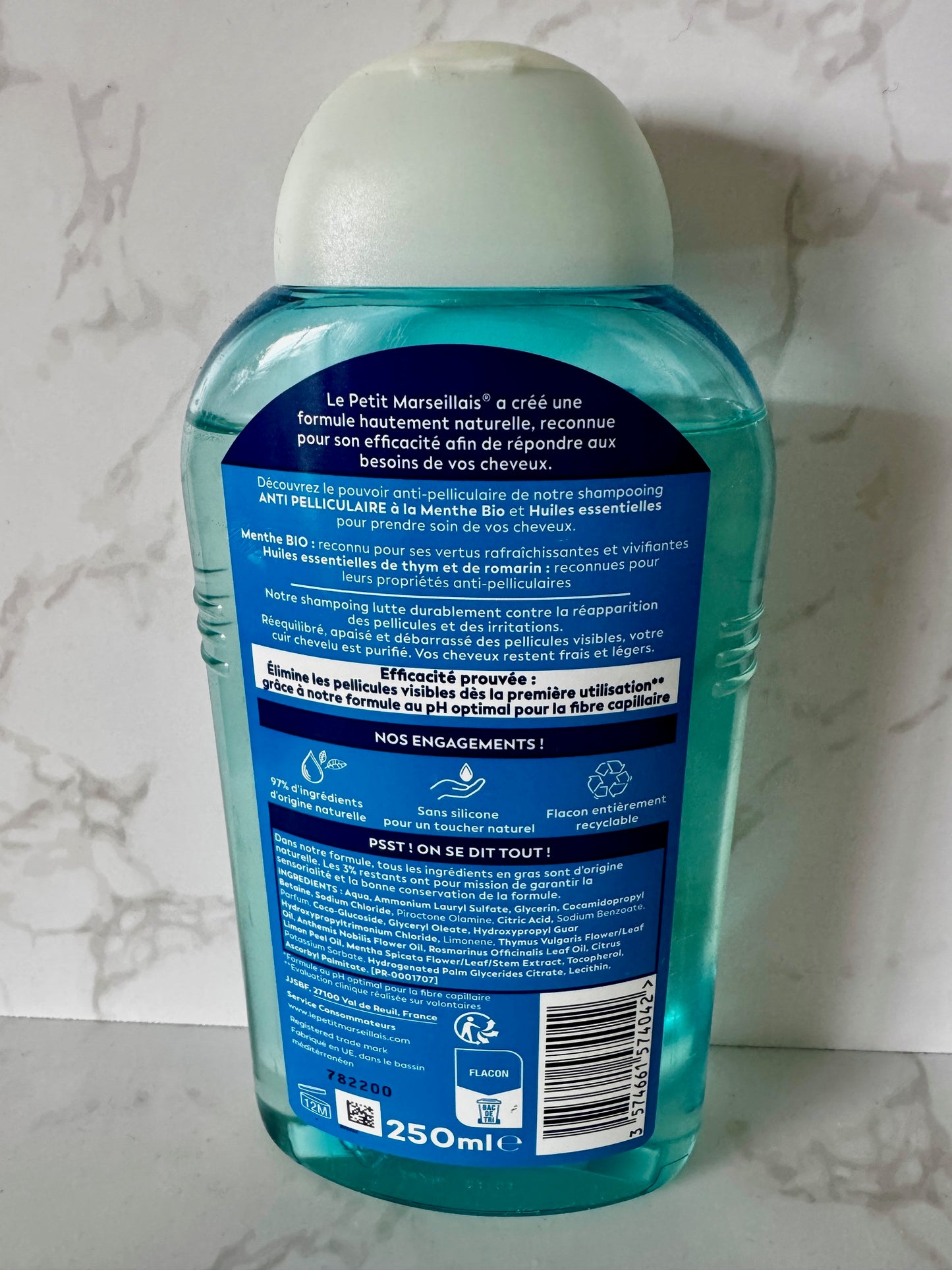 Le Petit Marseillais - Shampooing Anti Pelliculaire / Antischuppenshampoo Minze 250ml