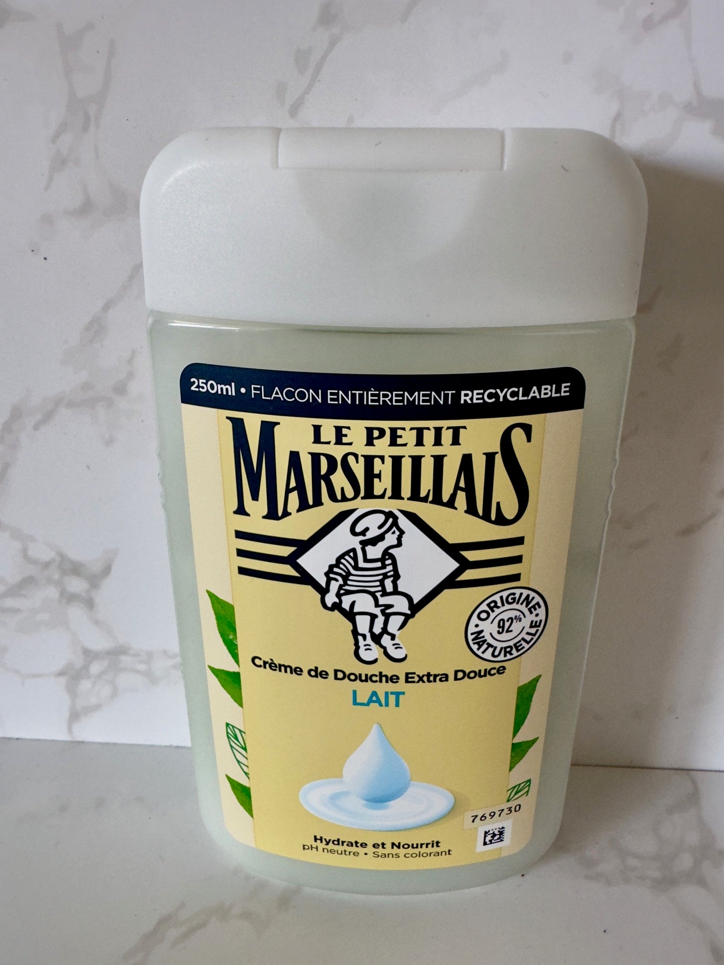 Le Petit Marseillais - Crème Douche Extra Douce Lait - Milch Creme-Dusche 250m