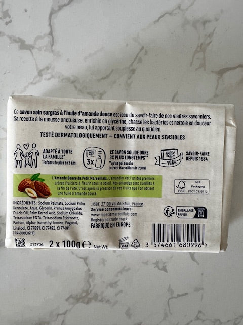 Le Petit Marseillais - Savon Soin Surgras Huile D'Amande Douce / Pflegeseife Mandelöl 2x 100g